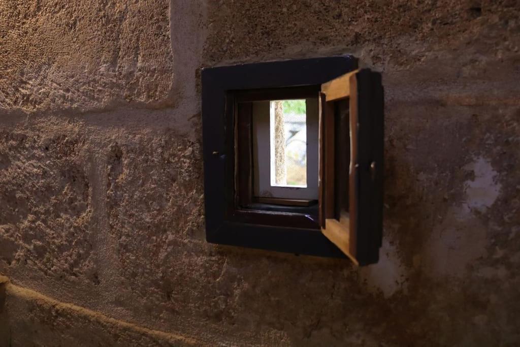 Entre Uzes Et Le Pont-Du-Gard Le Logis D'Autrefois Διαμέρισμα Castillon-du-Gard Εξωτερικό φωτογραφία